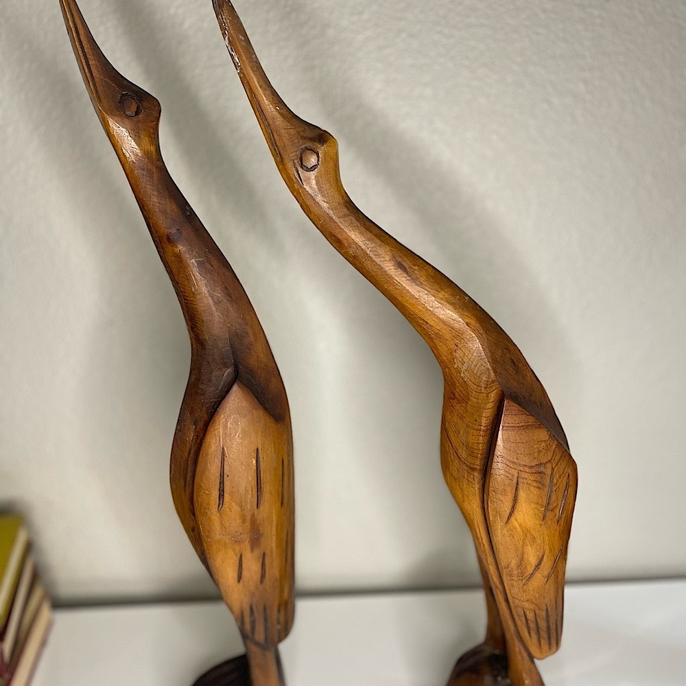 Vintage wooden hand carved birds pair country Kitch French county